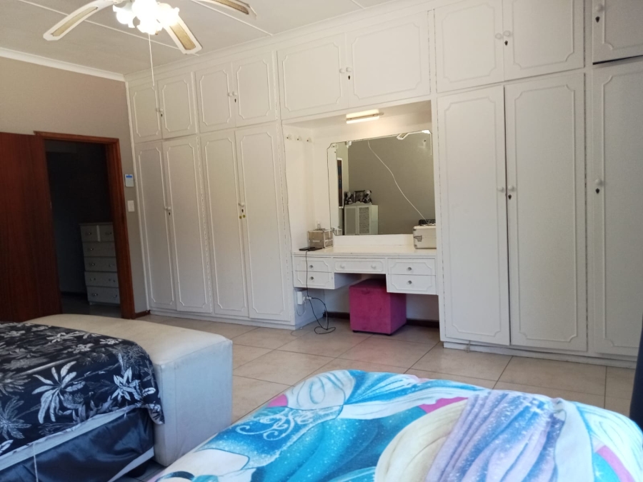 4 Bedroom Property for Sale in Baysville Eastern Cape